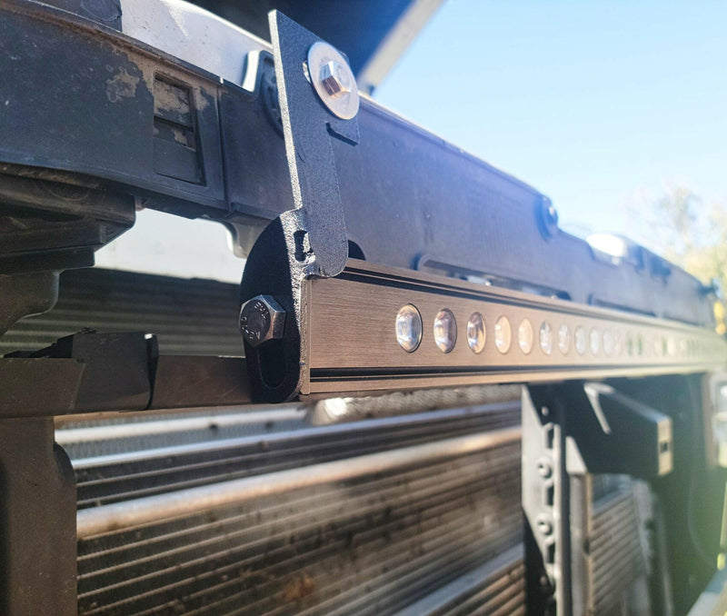 Load image into Gallery viewer, 2020+ Chevrolet Silverado 2500/3500HD Single 30in Light Bar
