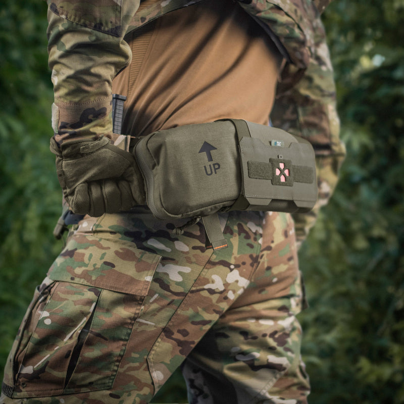 Load image into Gallery viewer, M-Tac Medical Pouch Horizontal Elite (Large)
