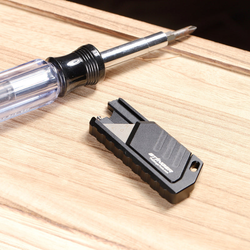 Load image into Gallery viewer, Stinger MagSlide Utility Knife

