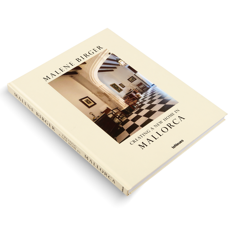 Load image into Gallery viewer, Creating a New Home in Mallorca
