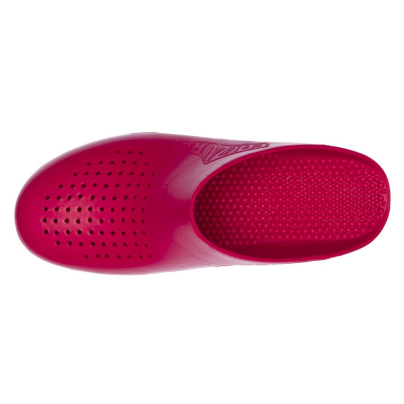 Load image into Gallery viewer, Calzuro Classic With Holes Maroon
