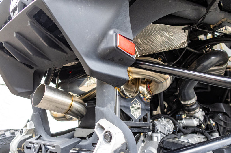 Load image into Gallery viewer, Treal Performance | 2024-2026 Can-Am Maverick R "The Patriot" Exhaust System

