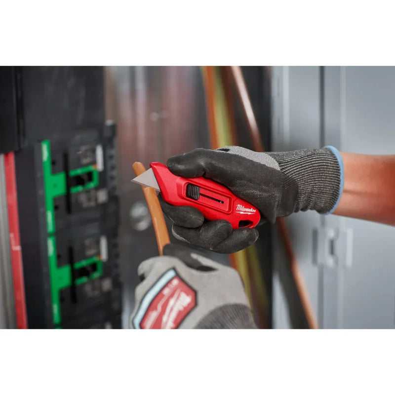 Load image into Gallery viewer, Milwaukee 48-22-1516 Compact Side Slide Utility Knife
