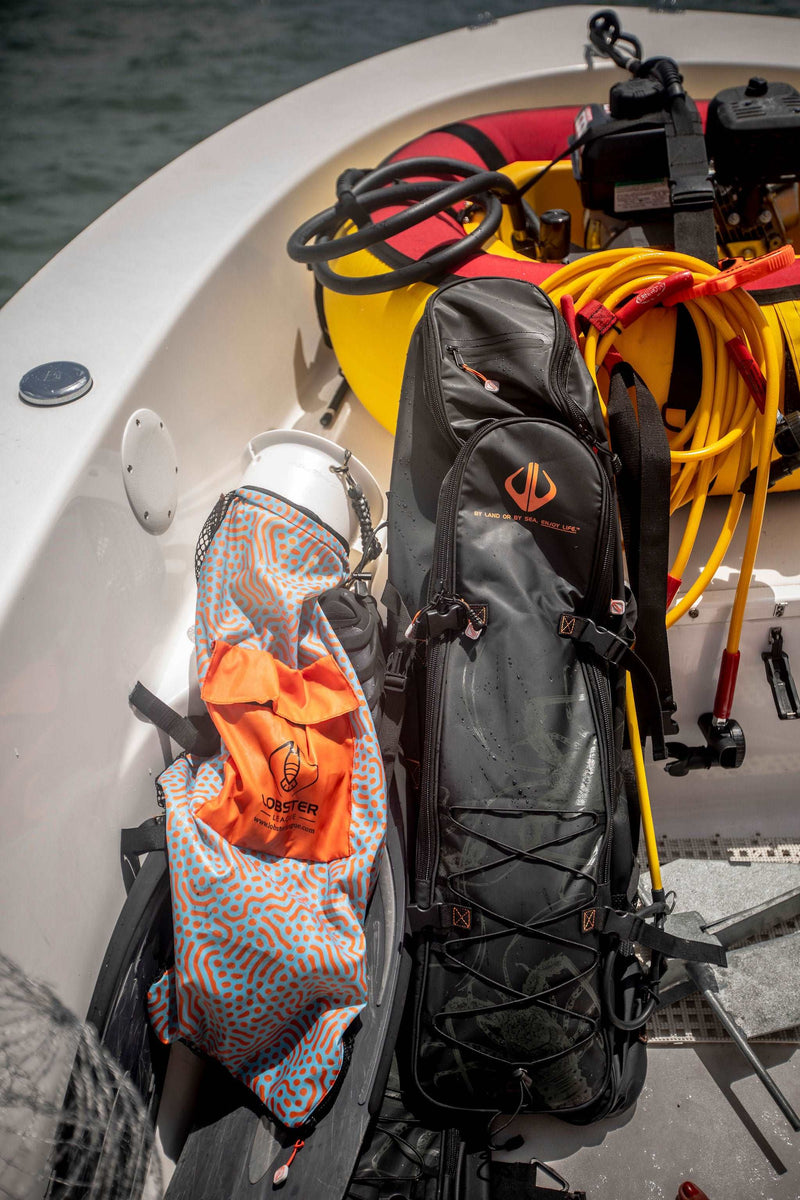 Load image into Gallery viewer, Long Fin Backpack Dive Bag
