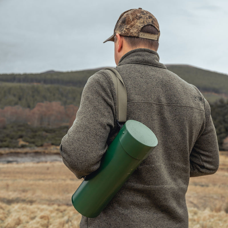 Load image into Gallery viewer, Clay magazine
