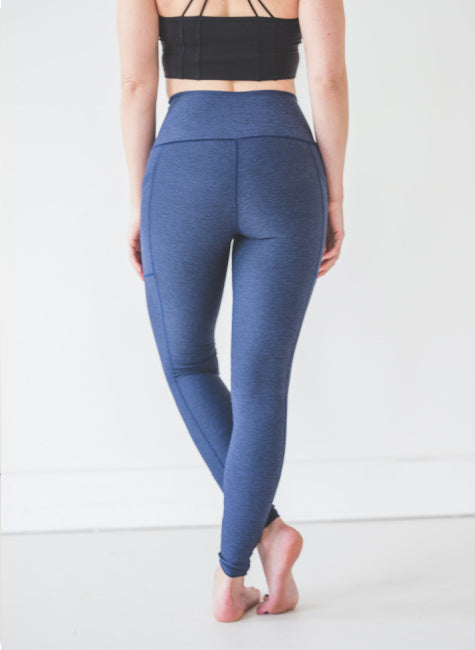 Load image into Gallery viewer, Navy Wander Pocket Yoga Pants *Final Sale*
