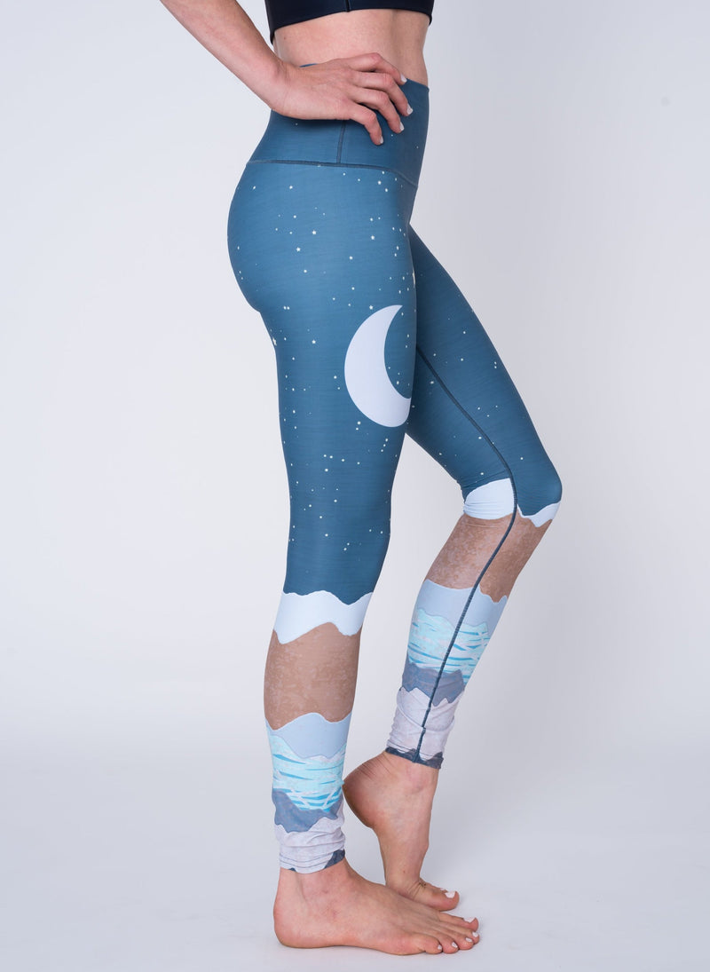 Load image into Gallery viewer, Nightfall Yoga Pants
