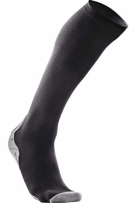2XU Women's Compression Recovery Socks (Black/Black) Small