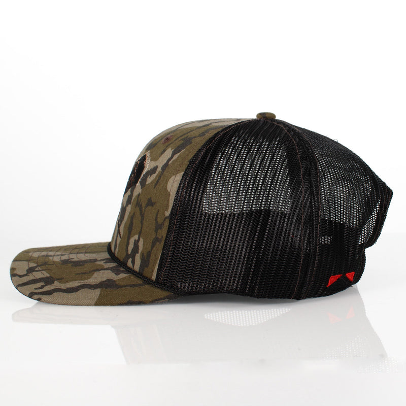 Load image into Gallery viewer, Mossy Oak Bottomland Turkey Feather Meshback Cap
