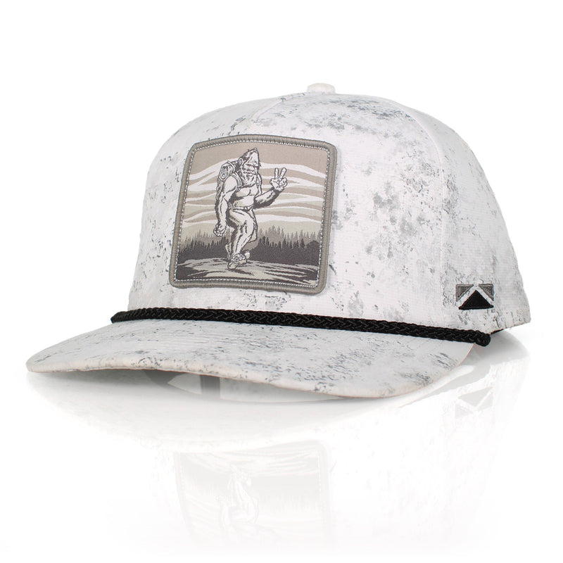Load image into Gallery viewer, Bigfoot Backpacker 5-Panel Rope Cap
