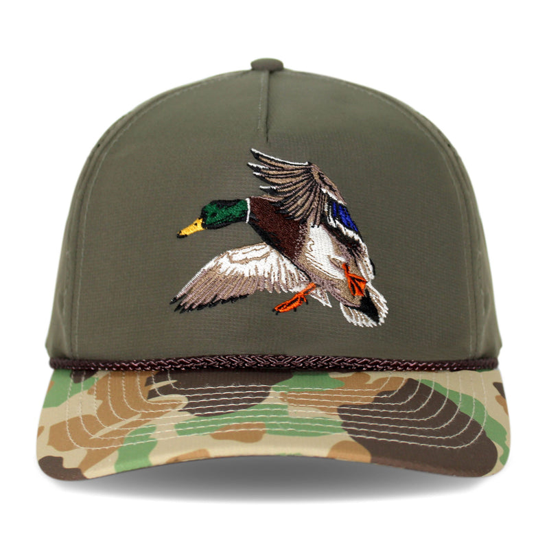 Load image into Gallery viewer, Landing Mallard 5-Panel Base Camp Performance Hat
