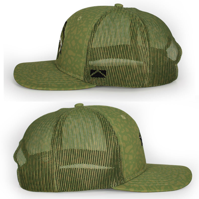 Load image into Gallery viewer, Fighting Walleye 6-Panel | Riverside
