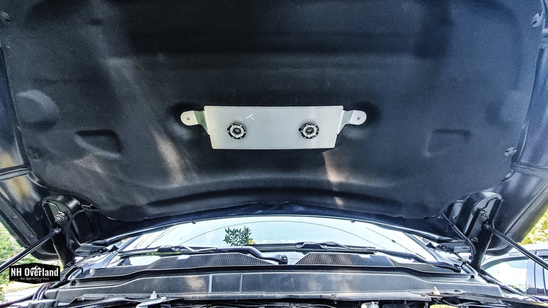 Load image into Gallery viewer, 17+ Superduty Hood Light Bracket
