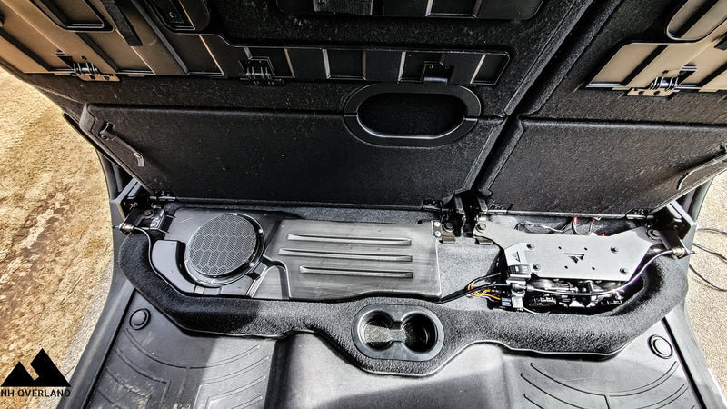Load image into Gallery viewer, RAM Under Seat Compressor Mount
