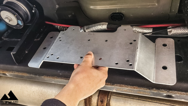 Load image into Gallery viewer, RAM HD Passenger Side Compressor Frame Mount
