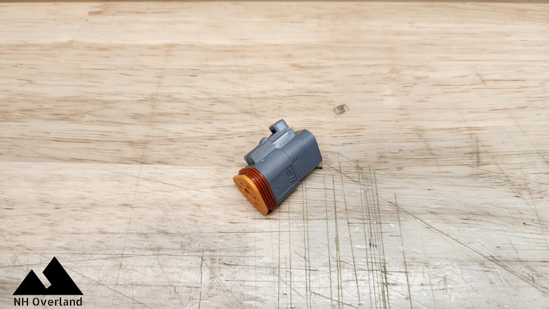 Load image into Gallery viewer, Reverse Light Harness
