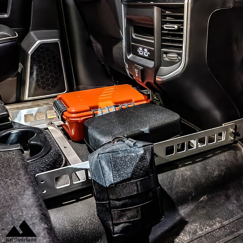 Load image into Gallery viewer, 2019+ Ram 2500/3500 Crew Cab Rear Floor Tray
