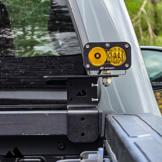 NH Overland Chase Light Antenna Mount
