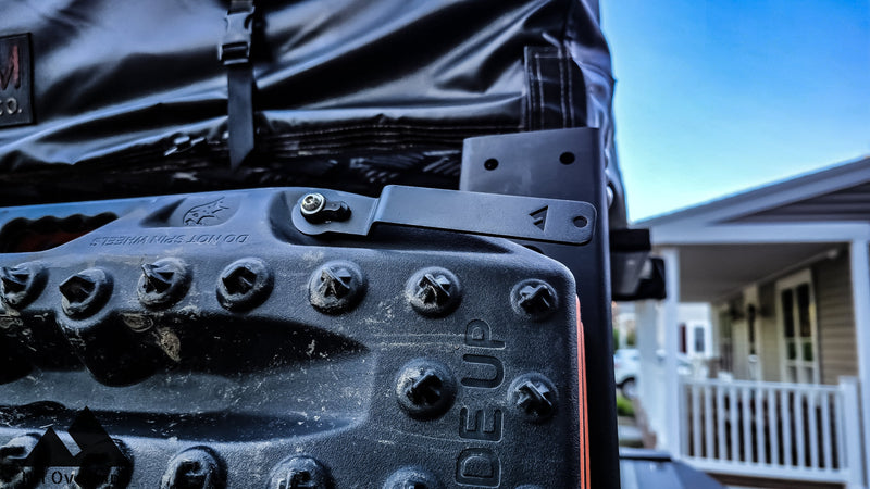 Load image into Gallery viewer, NH Overland Universal Traction Board Mount

