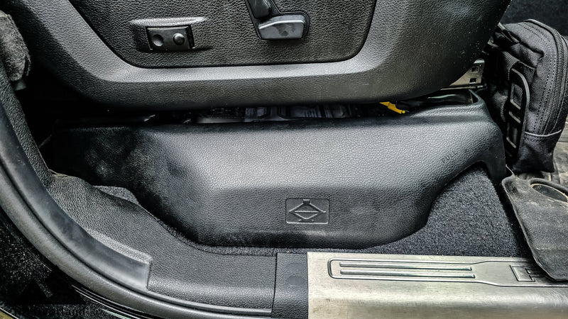 Load image into Gallery viewer, RAM Passenger Front Seat Packout Mount
