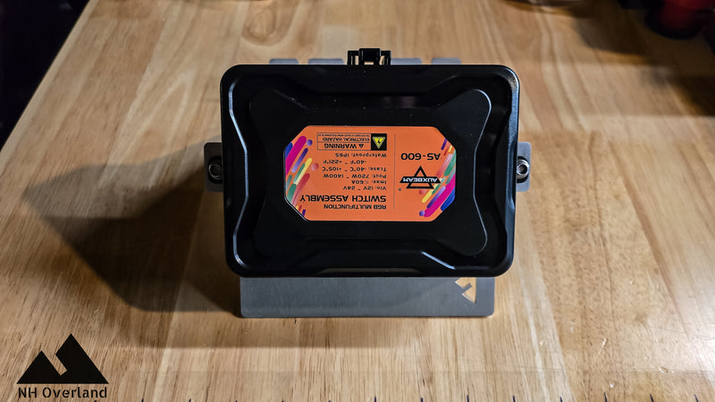 Load image into Gallery viewer, 19+ Ram HD Battery Tray AuxBeam Multi Mount
