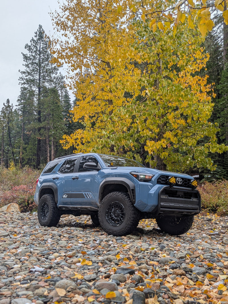 Load image into Gallery viewer, CAtuned Off-Road 6th Gen Toyota 4Runner Brush Bar 2025-2026
