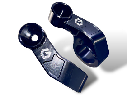 CAN AM MAVERICK R REAR BUMPER/TIRE CARRIER BILLET CLAMP