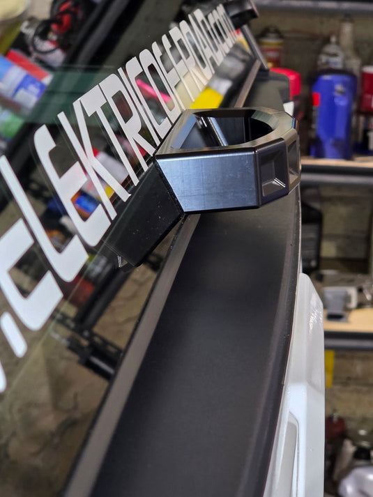 2024+ Polaris Xpedition Rear Glass Handle (Anodized Black)