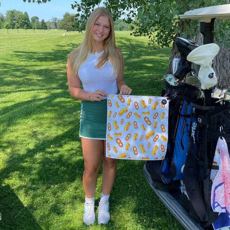 Load image into Gallery viewer, Magnetic Golf Towel - Philadelphia
