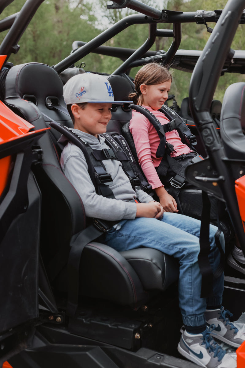 Load image into Gallery viewer, RZR 4 PRO (Turbo R, Pro R, Pro) Rear Bench Seat W Harnesses (2020-2024)
