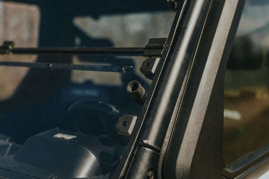 Ranger 900 & 1000 Fold Down Windshield •Fits 2013-Up 900 and 1000 XP and SOHC •2015-2016 570 Full-Size Pro Fit