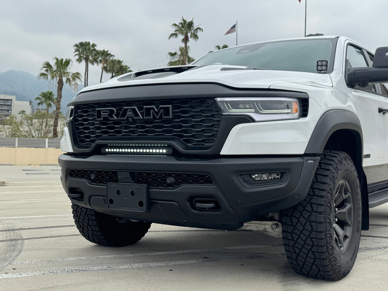 Load image into Gallery viewer, 2025+ RAM 1500 RHO 23in Light Bar SLIM
