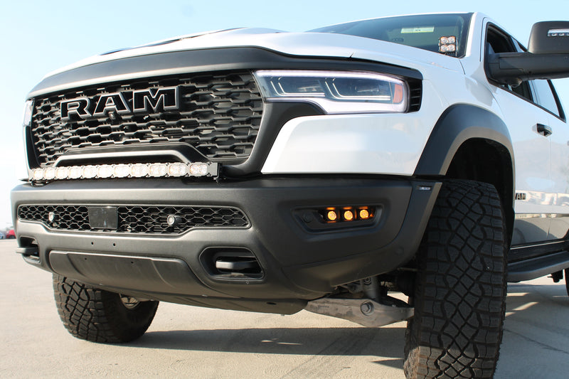 Load image into Gallery viewer, 2025+ RAM 1500 RHO Fog Light Kit
