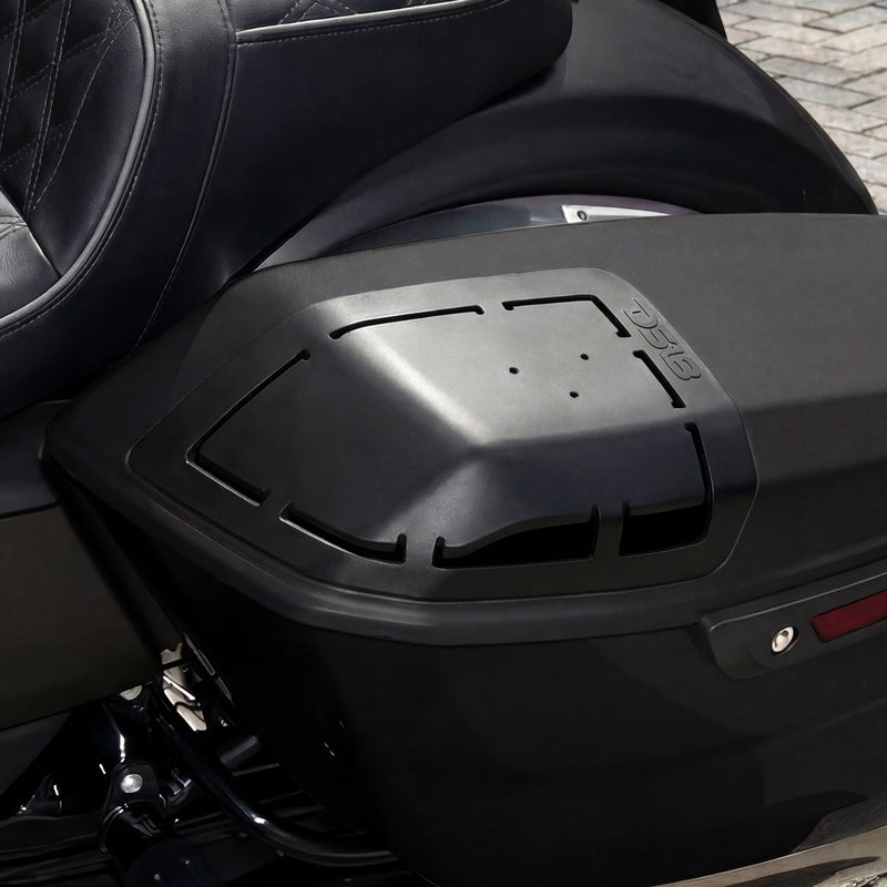 Load image into Gallery viewer, Harley-Davidson Saddlebag Speaker Lid Conversion Kit for models 2024+
