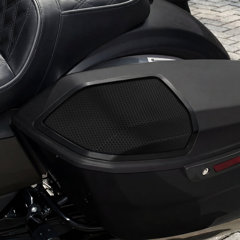 Load image into Gallery viewer, Harley-Davidson Saddlebag Speaker Lid Conversion Kit for models 2024+
