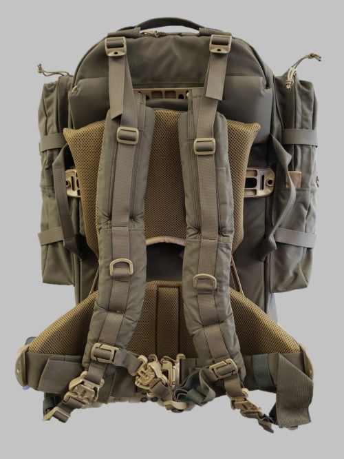 Load image into Gallery viewer, Grassman framed pack - MOLLE panel Bundle
