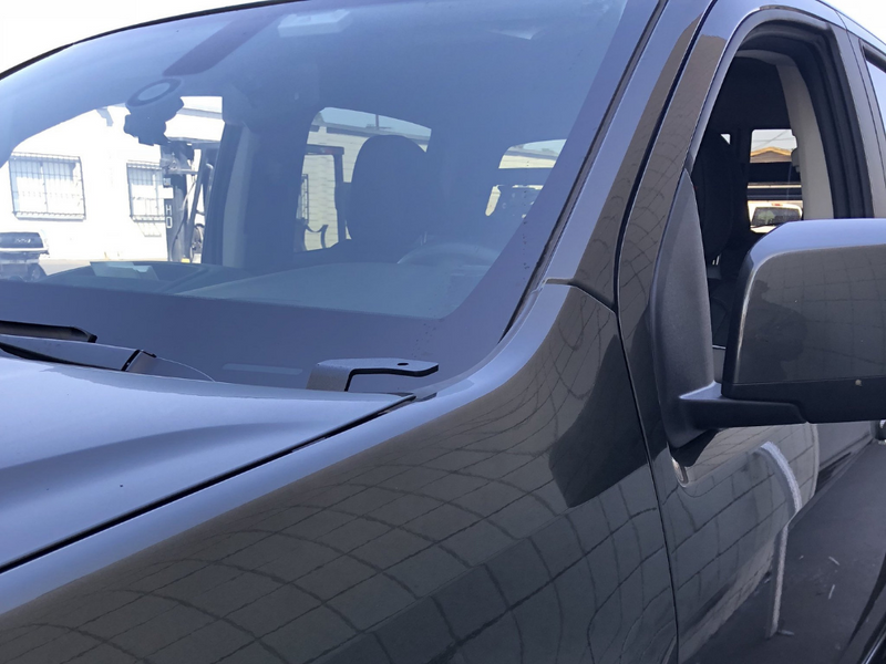 Load image into Gallery viewer, Low Profile Ditch Light Brackets Kit For 2015-2022 Chevy Colorado/Canyon
