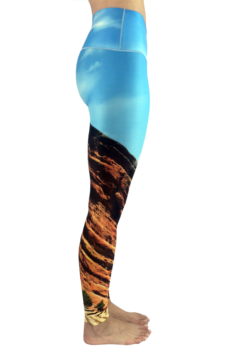 Load image into Gallery viewer, Red Rocks Daytime Yoga Pants
