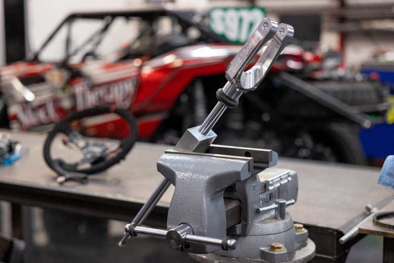 Load image into Gallery viewer, Shock Therapy 7/8" Shock Shaft Clamp
