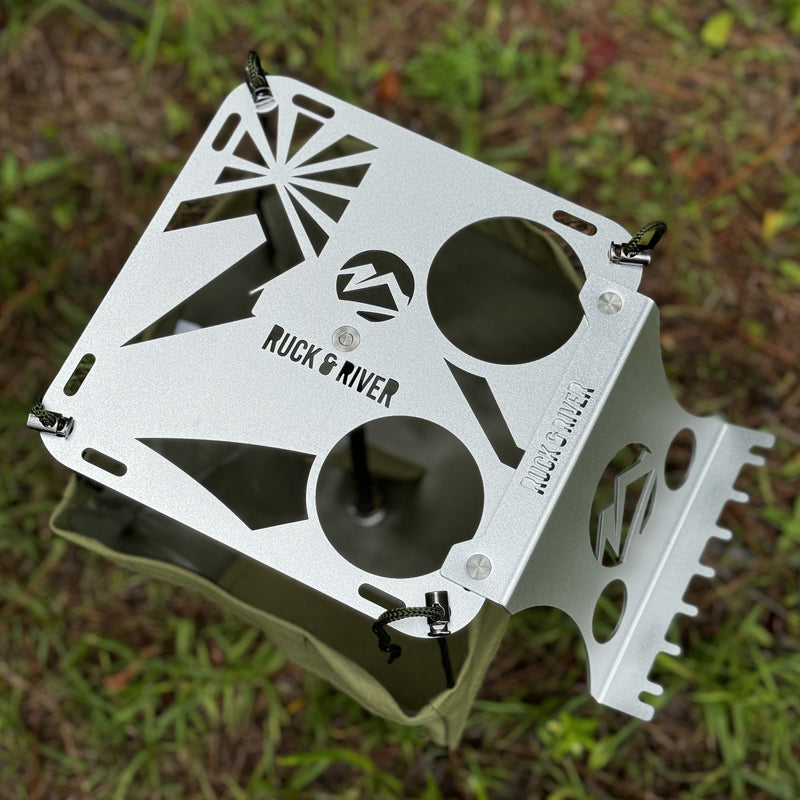 Load image into Gallery viewer, Ruck &amp; River Camping Table
