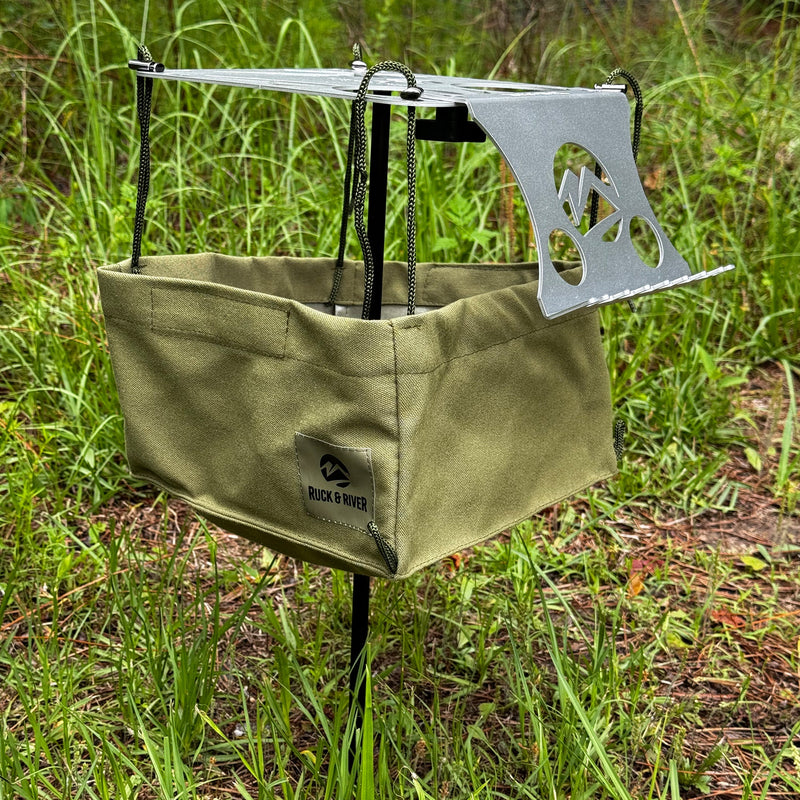 Load image into Gallery viewer, Ruck &amp; River Camping Table
