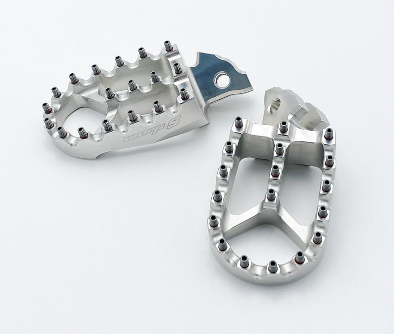 Load image into Gallery viewer, Surron LBX Foot Pegs
