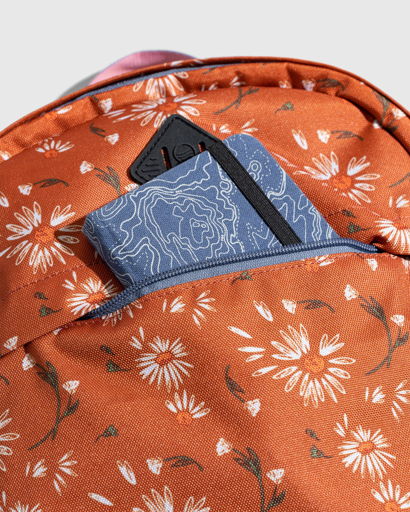 Load image into Gallery viewer, (R)evolution™ 15L Commuter Backpack
