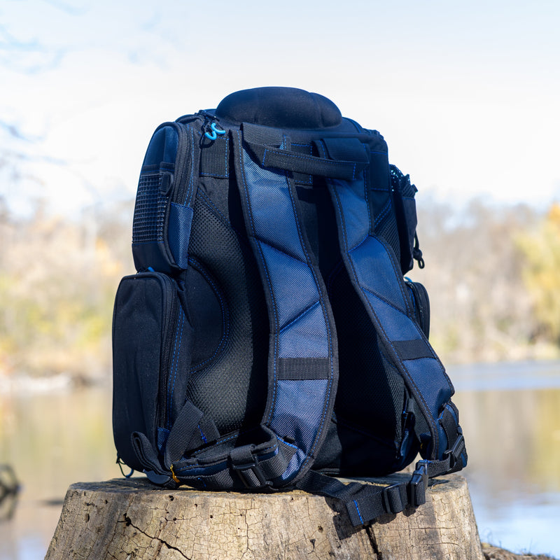 Load image into Gallery viewer, Reaction Tackle Fishing Tackle Backpack- Trays included
