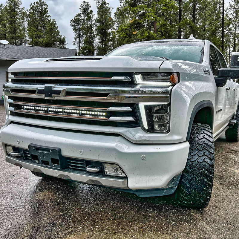 Load image into Gallery viewer, 2020+ Chevrolet Silverado 2500/3500HD Dual 40s Light Bars
