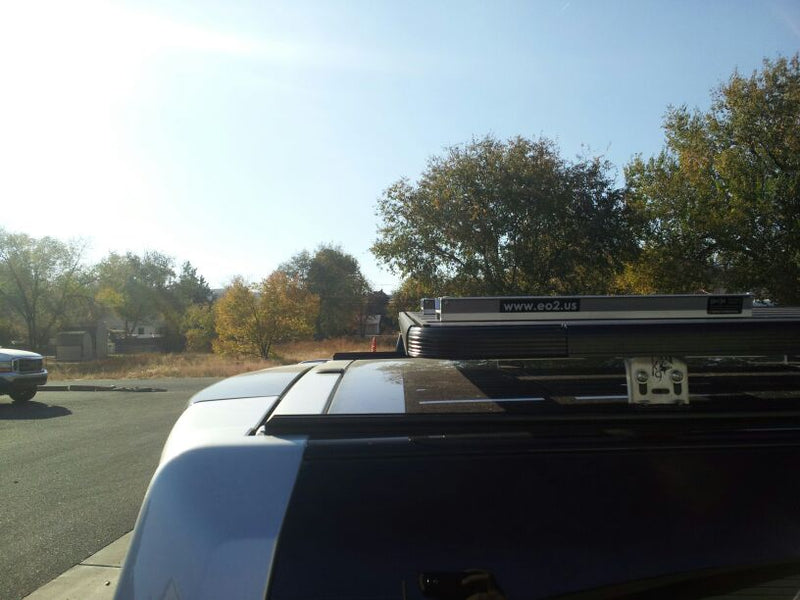 Load image into Gallery viewer, Land Rover LR3/LR4 K9 Roof Rack Kit
