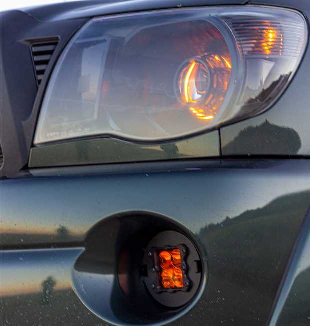 Load image into Gallery viewer, Toyota Tacoma (2005-2011) &amp; Tundra (2005-2013) Fog  Light Kit - Amber Lens
