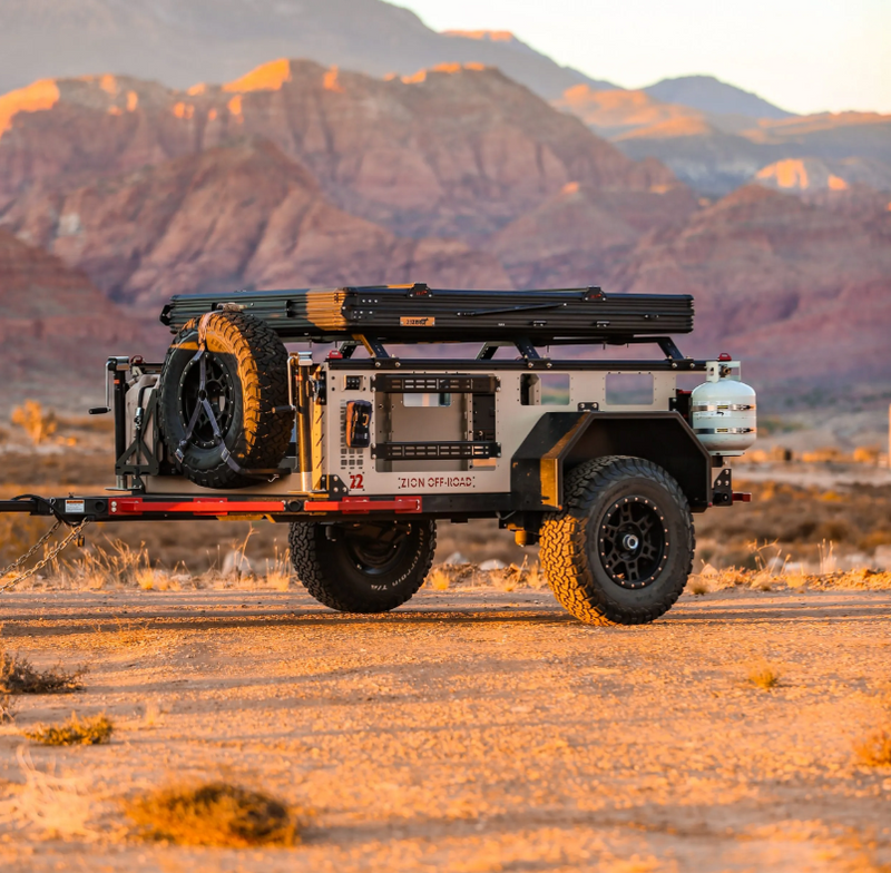 Load image into Gallery viewer, Sumatra MARINE Bracket for 20 lb. Steel BBQ Propane Tank
