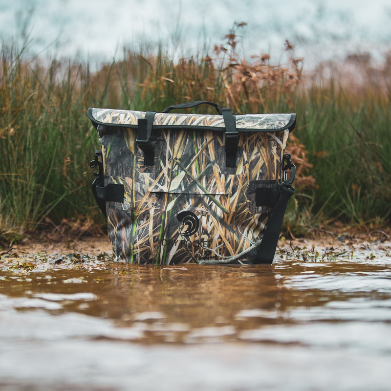 Load image into Gallery viewer, Waterproof Floating Cooler Bag - Shadow Grass Habitat Camo
