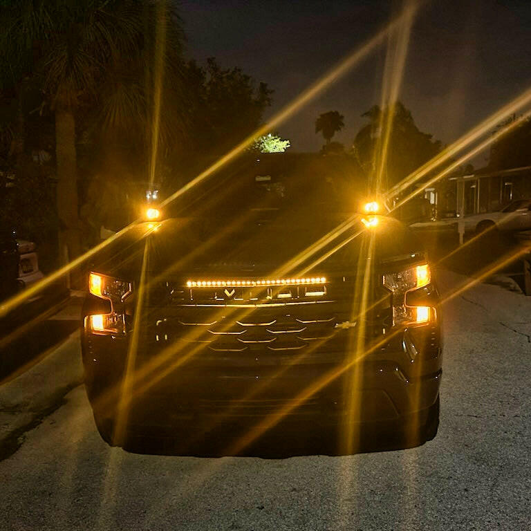 Load image into Gallery viewer, 2020+ Chevrolet Silverado 2500/3500HD Single 30in Light Bar
